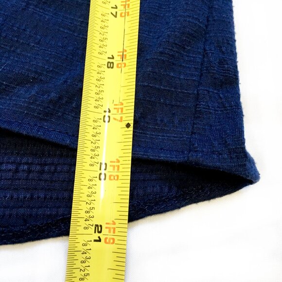 Weatherproof women's blouse size medium navy tie front - Picture 9 of 10